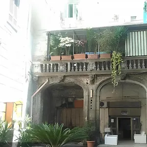 Aparthotel O' Scartellato Naples